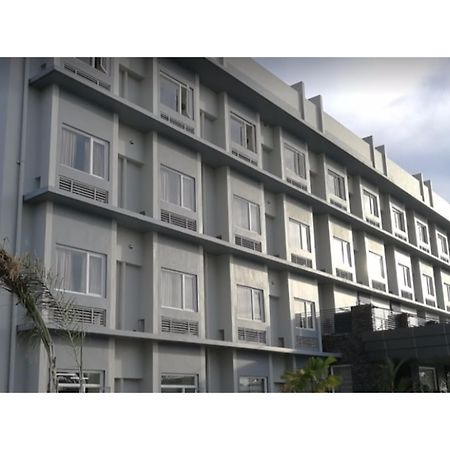 Microtel Inn & Suites By Wyndham San Fernando San Fernando  Ngoại thất bức ảnh